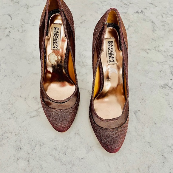 Badgley Mischka Pump 7 1/2 - Picture 2 of 4